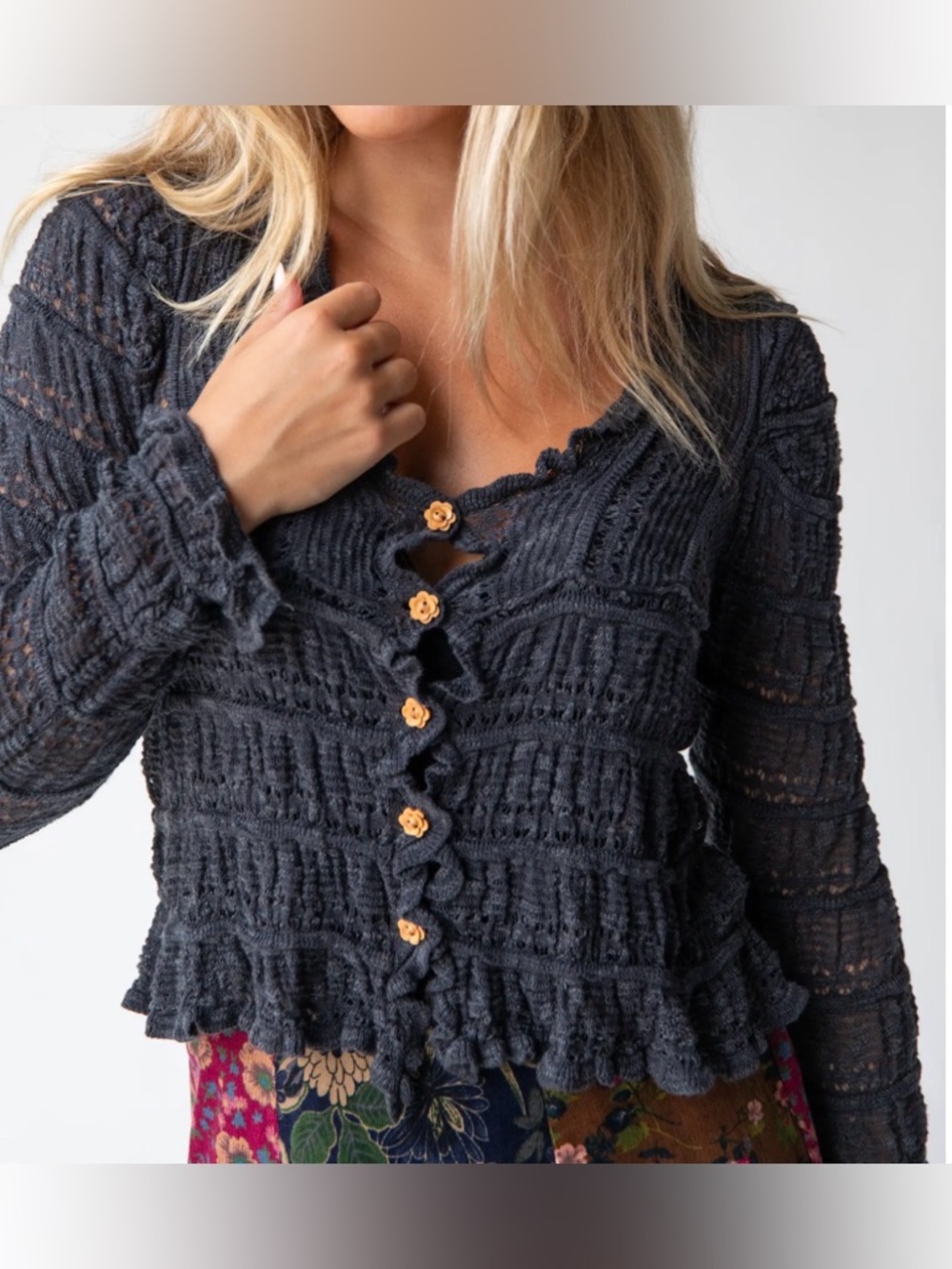 NATURAL LIFE NWT Dark Gray Knit Ruffle Button-Front Women's Top SZ S